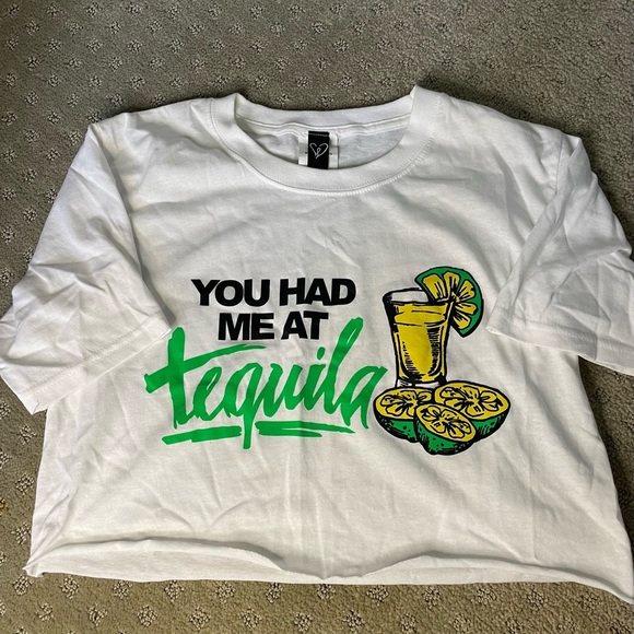 Crop shirt - Picture 1 of 1